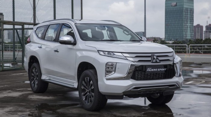 perbedaan pajero 4x2 dan 4x4 terbaru